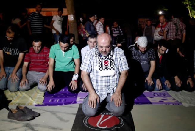 FETÖ'nün liberalleri pişkinliğe vurdu 12