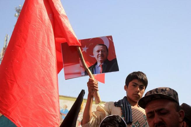 Darbe girişimine dünyadaki Müslümanlar da tepki gösterdi 13