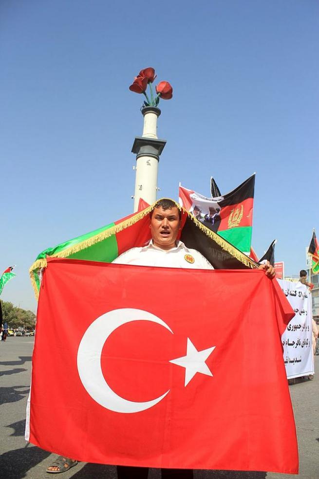 Darbe girişimine dünyadaki Müslümanlar da tepki gösterdi 8