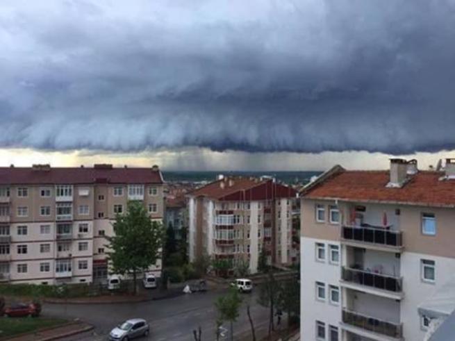 Edirne'deki bu görüntü uçak düşürebilir 1