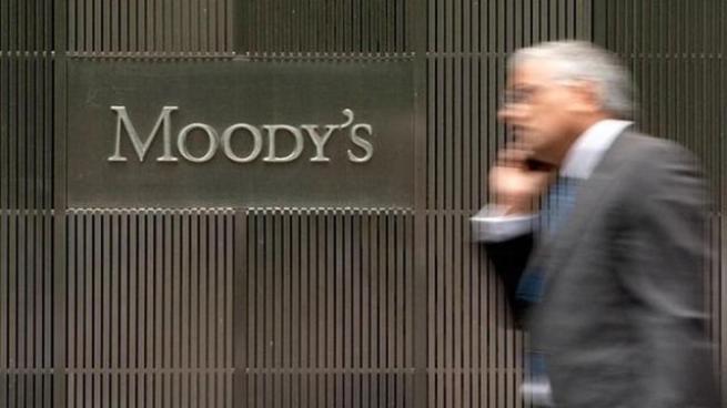 Kim bu Moody's 14
