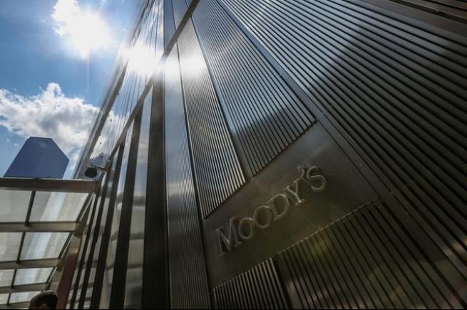 Kim bu Moody's 4