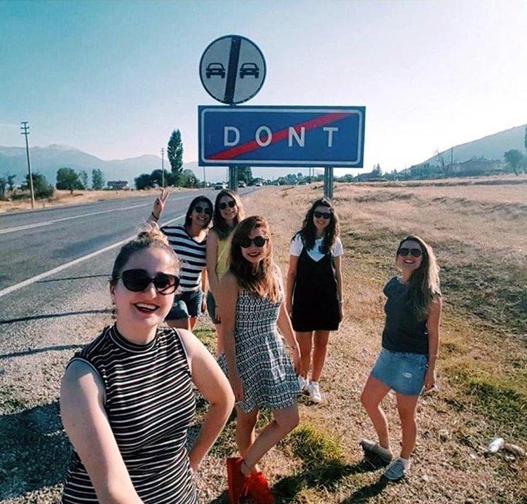 Dont levhasını görenler fotoğraf çektiriyor! 4