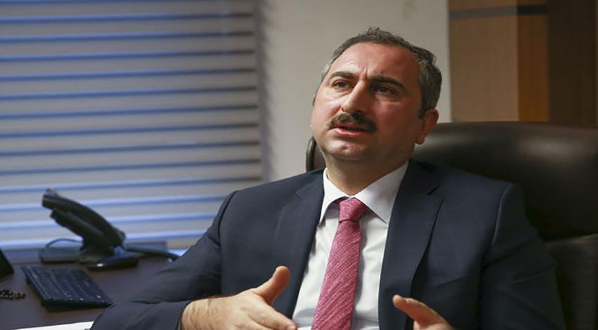 Ak Partili Gül'den referandum çağrısı