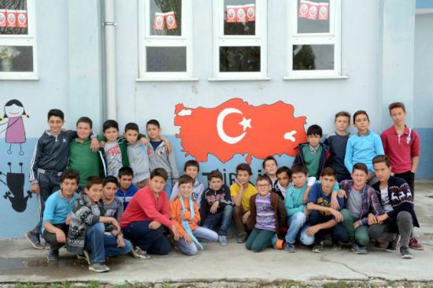 Köy okullarına 'gönüllü gençlik' dokunuşu!