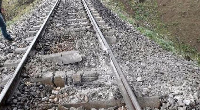 Bingöl'de tren geçişi sırasında patlama!