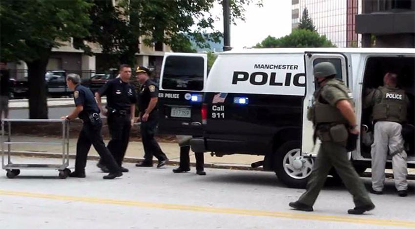 Manchester'da bomba alarmı!