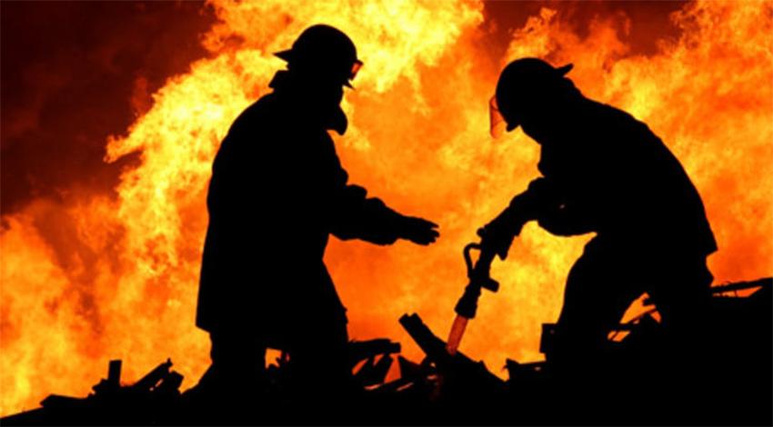 Başkentte boya fabrikasında yangın!