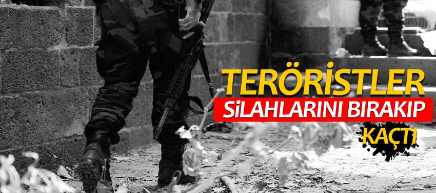 Teröristler silahlarını bırakıp kaçtı