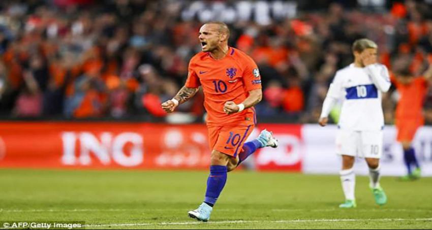 Sneijder’den tarihi rekor