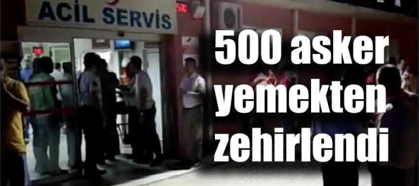 Manisa’da 500 asker yemekten zehirlendi