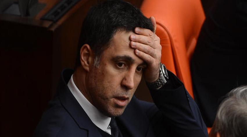 Hakan Şükür’e bir şok daha!