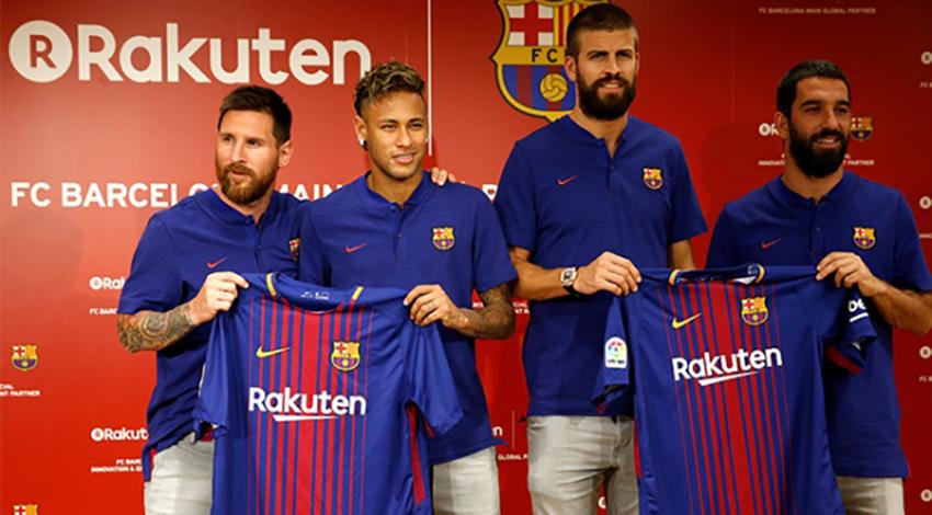Arda Turan Barcelona'da kalıyor