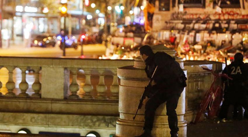 Paris'te  çatışma çıktı