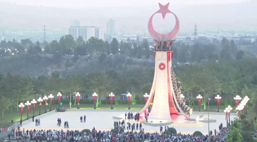 15 Temmuz Şehitler Abidesi açıldı