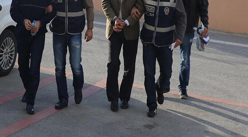 Eski emniyet müdürü FETÖ'den tutuklandı