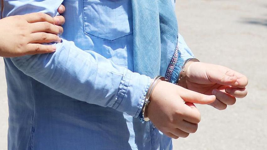 Eski Emniyet Müdürünün eşi tutuklandı