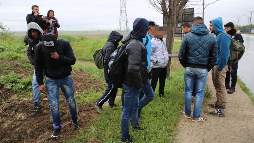 Sığınmacı ve kaçaklar yakalandı