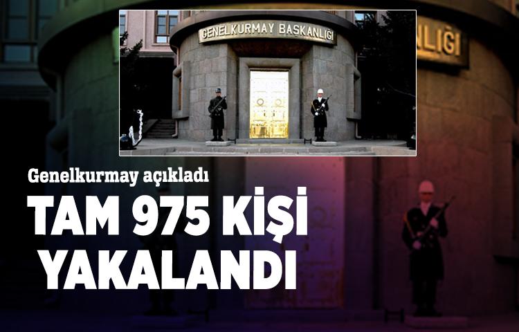 Türkiye'ye yasa dışı girmeye çalışan 975 kişi yakalandı