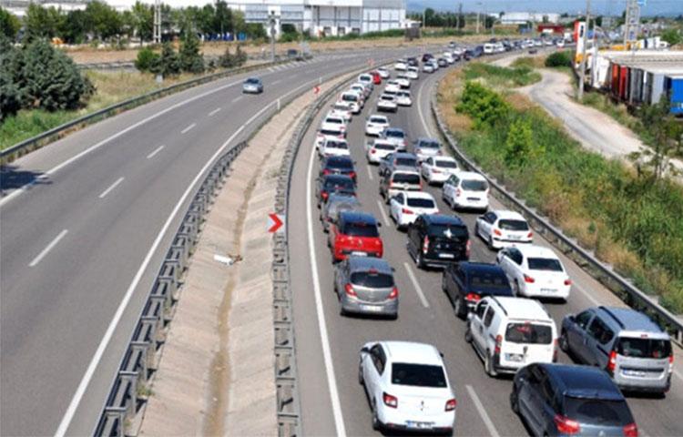 Vatandaş tatili 10 güne çıkardı