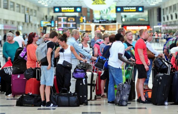 Bodrum'da 65 turist hastaneye kaldırıldı!