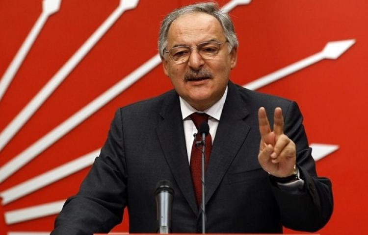 CHP'de şok ayrılık!