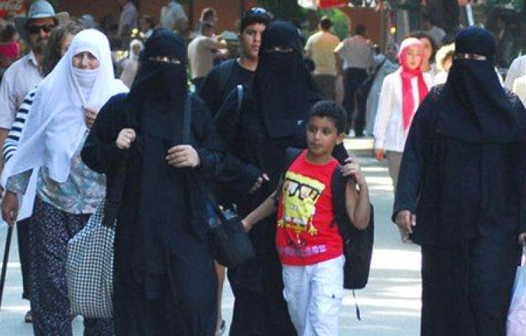 Arap turistler Uludağ'a akın etti