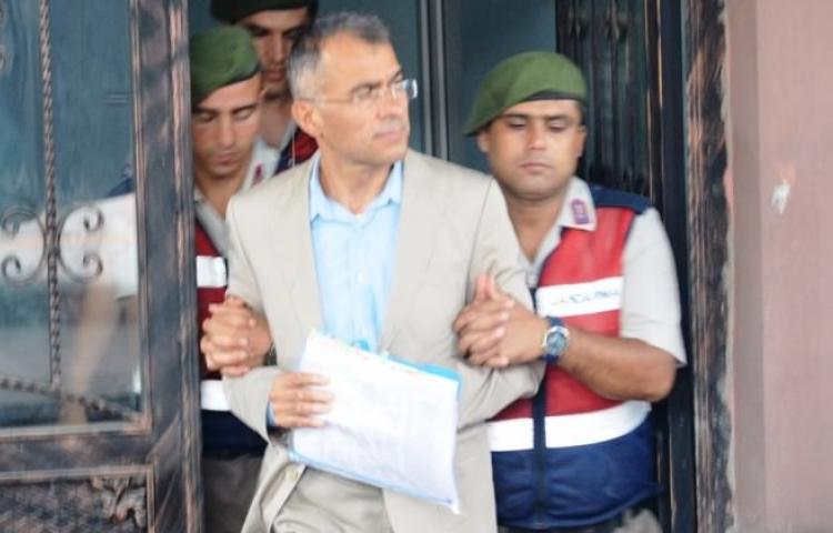 Eski albaya müebbet hapis cezası verildi!