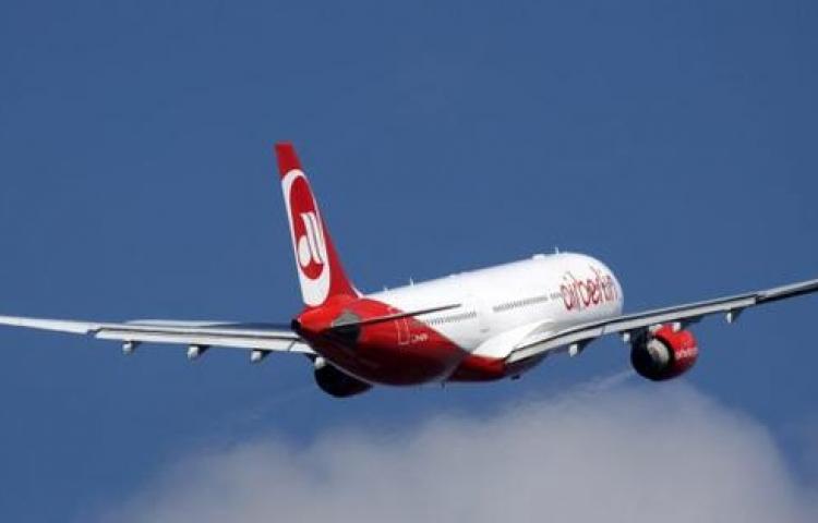 Alman havayolu şirketi battı!