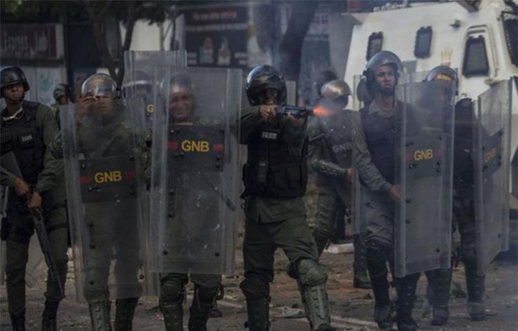 Venezuela'da hapishanede çatışma: 37 ölü