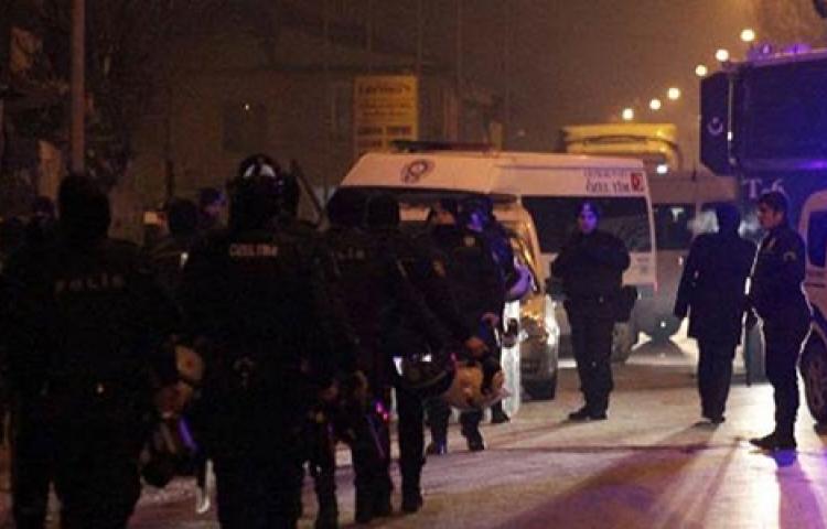 İki aile arasında akılalmaz olay!