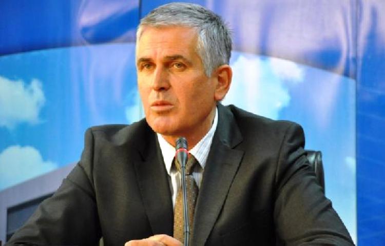 Kosova'nın ilk başbakanı öldü!