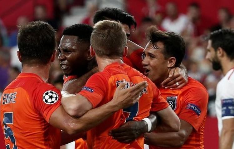Başakşehir, Sevilla'yı salladı ama yıkamadı