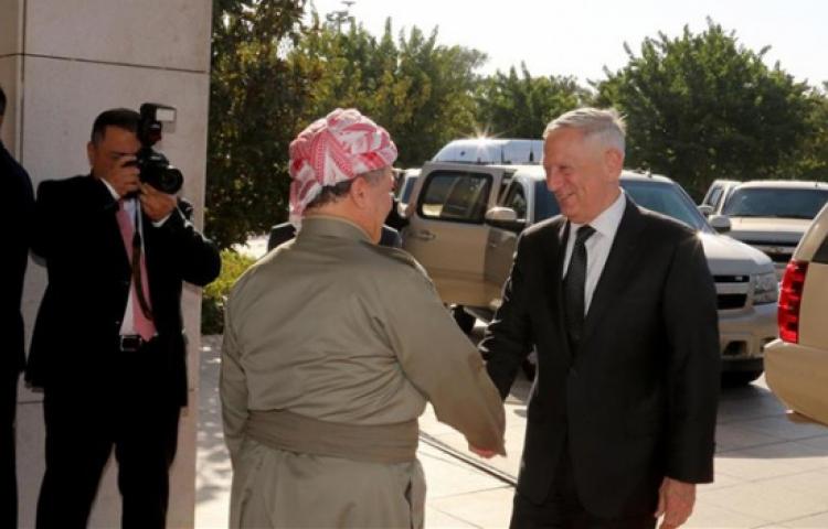 Savunma Bakanı Barzani ile görüştü