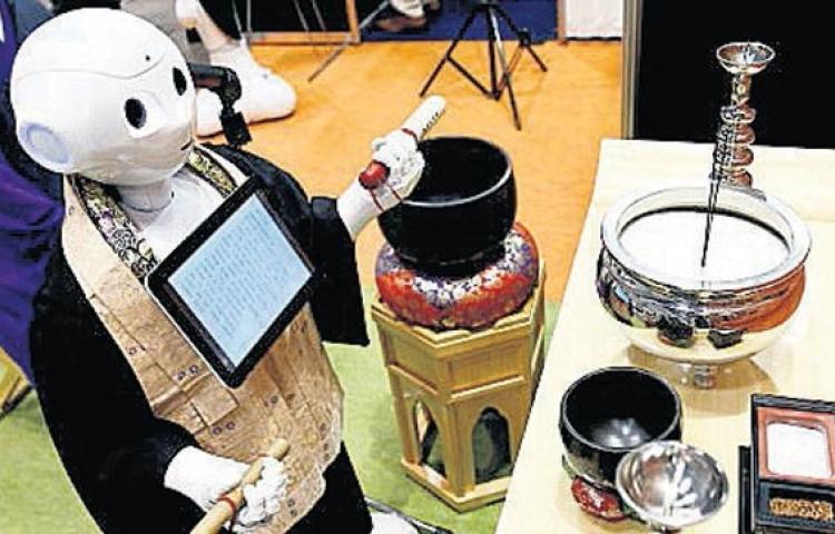 Budist robotlar göreve başlıyor