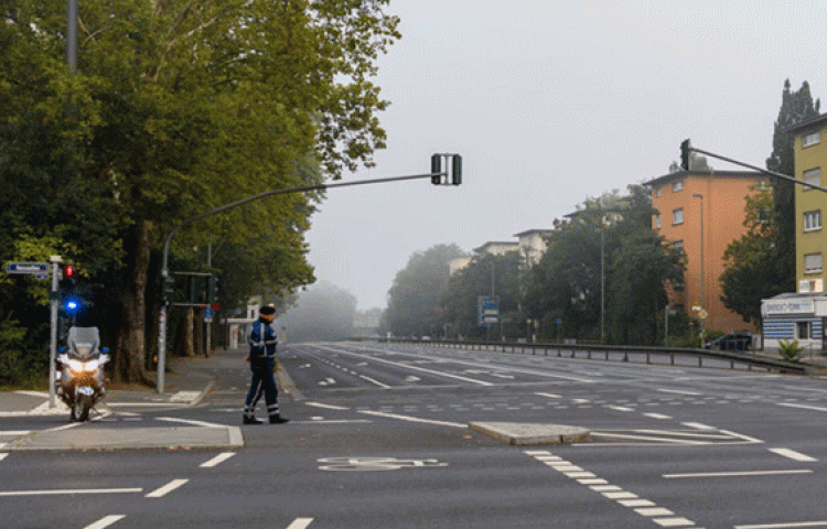 Almanya'da bomba tahliyesi