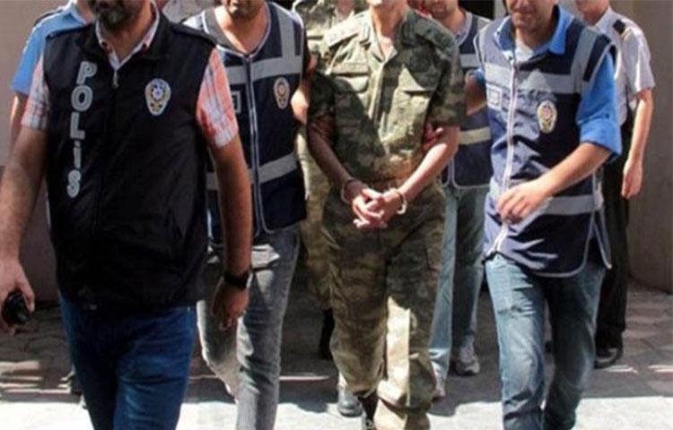 4 ilde  askerlere FETÖ operasyonu!