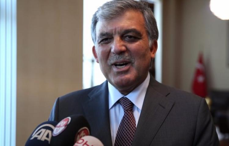 Abdullah Gül'den anlamlı mesaj
