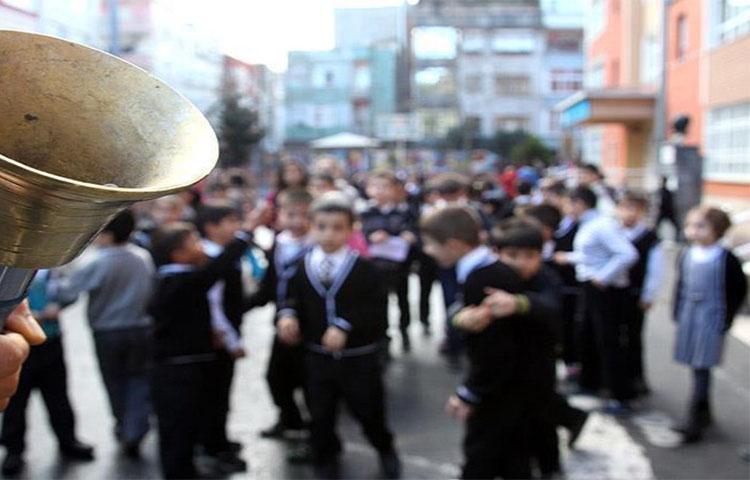 Ankara'da ve İstanbul'da okul saatleri...