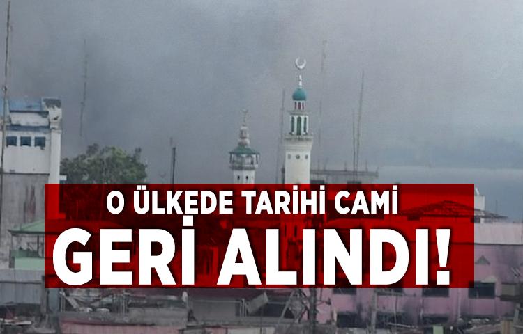 O ülkede tarihi cami geri alındı!