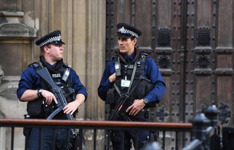 Londra'da asitli saldırı!