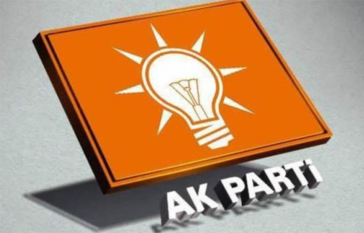 AK Parti'de 4 il başkanı değişti