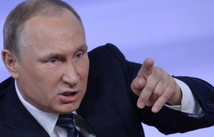 Putin fırçayı bastı!