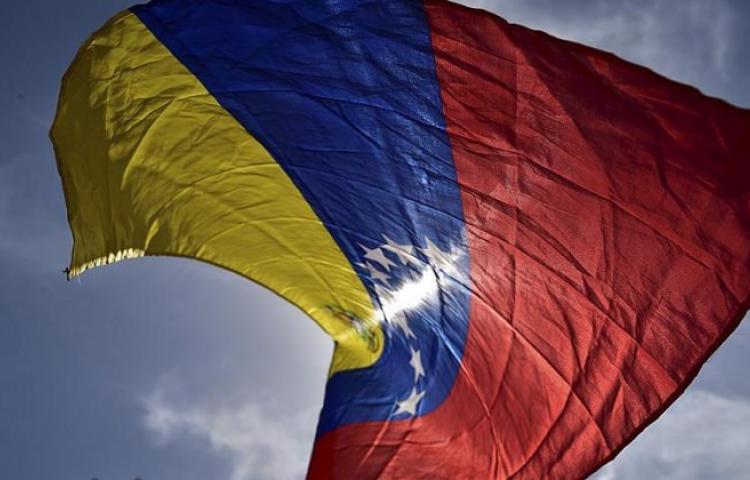 Venezuela'dan iş adamlarına çağrı