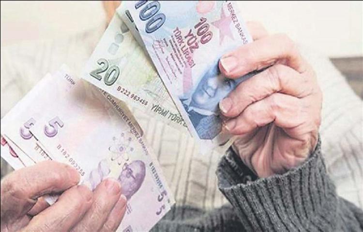 Emekliye asgari ücret ayarı