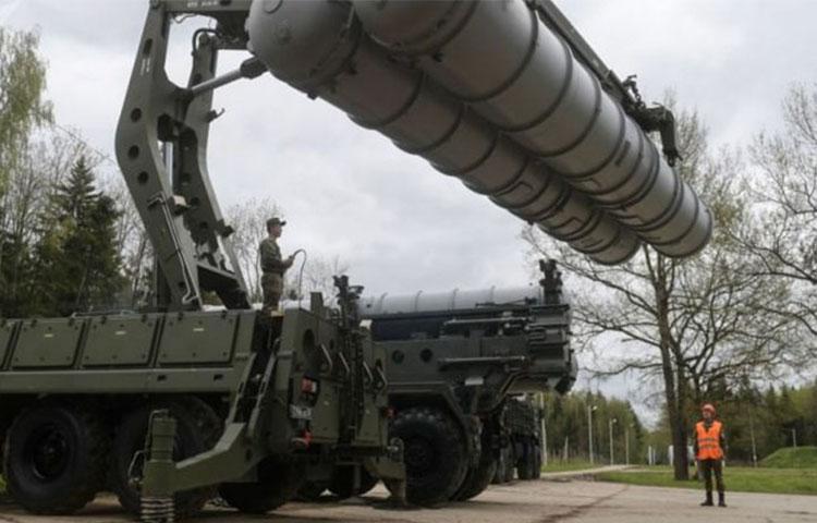 Putin'in yardımcısı açıkladı!