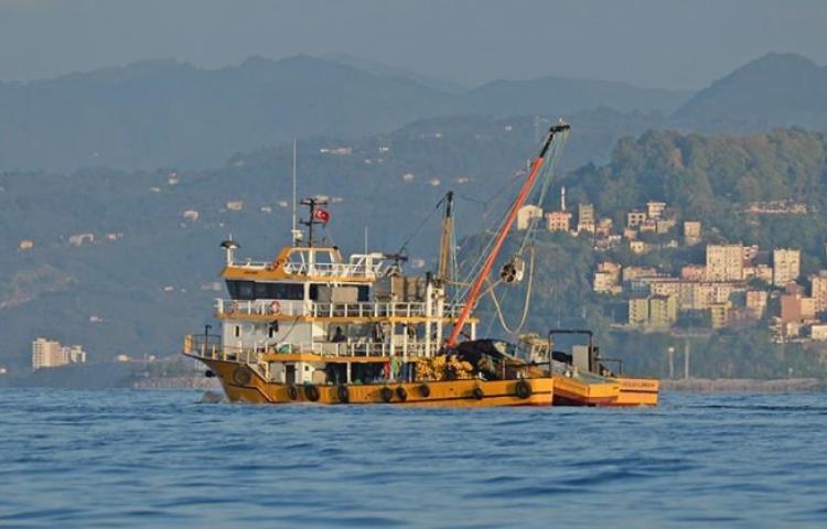 Balıkçılara fırtına engeli