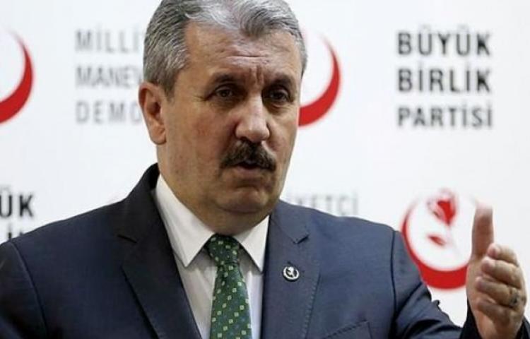 Destici yeniden genel başkanlığa seçildi