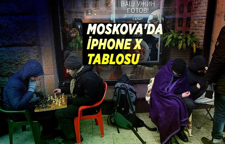 Moskova'da iPhone X tablosu 