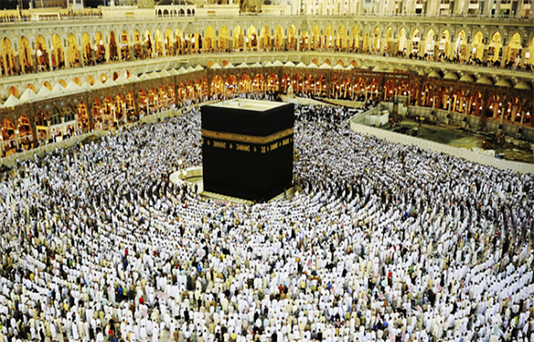 17 bin kişi umreye kaçak gitti